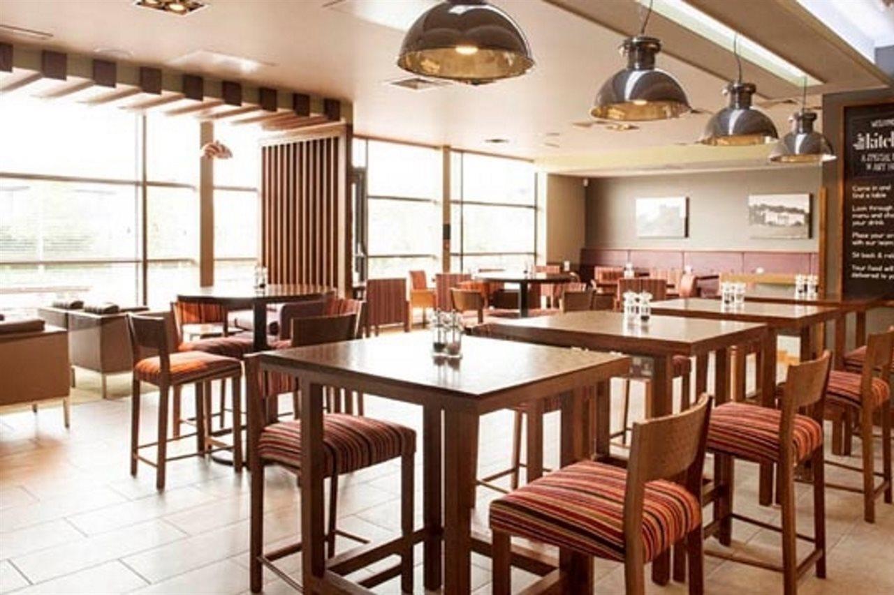 Premier Inn Dudley Town Centre Dış mekan fotoğraf